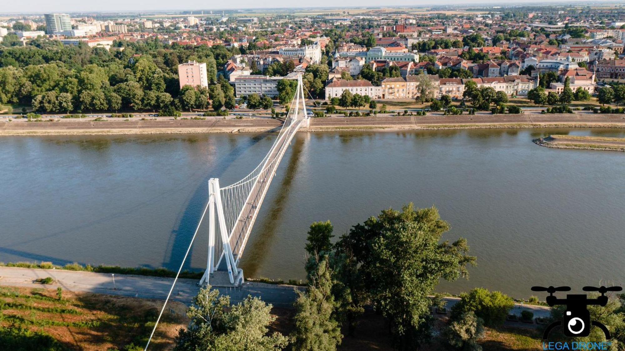 Goldberg Apartments Osijek Bagian luar foto